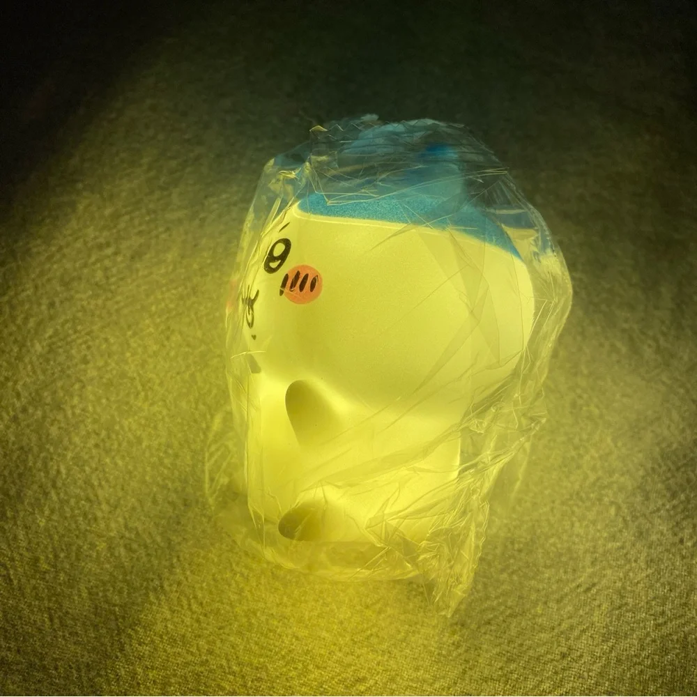 Chiikawa HACHIWARE LED Night Light